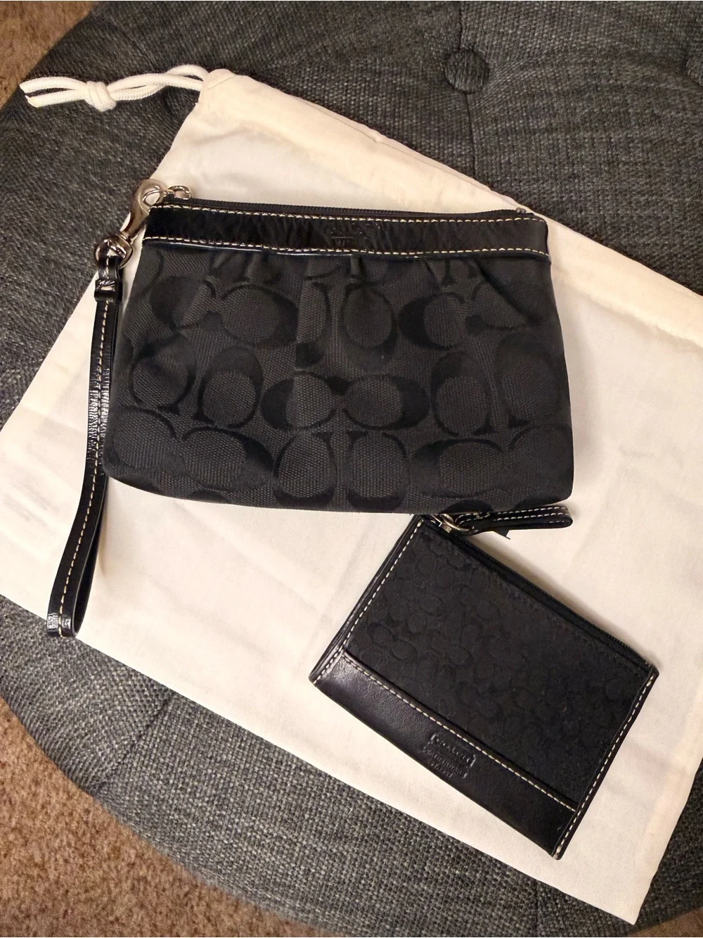 Vintage Coach Black Signature Wristlet with Matching Card Case